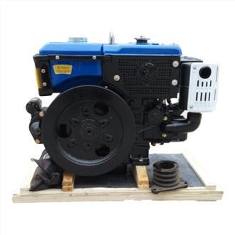 Vesijäähdytteinen pieni dieselmoottori